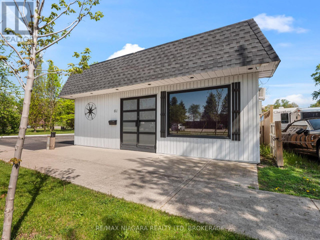 61 QUEEN STREET Fort Erie (Central), Ontario in Houses for Sale in St. Catharines - Image 3