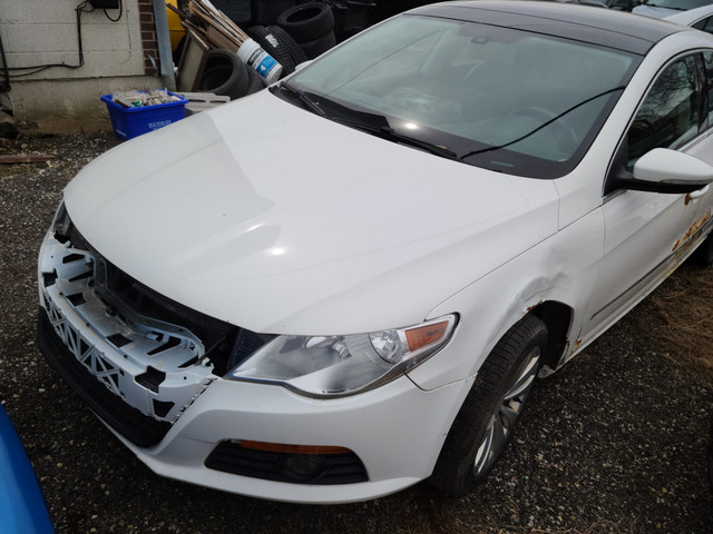 VOLKSWAGEN PASSAT CC ** PART OUT ** WHITE in Auto Body Parts in Kitchener / Waterloo