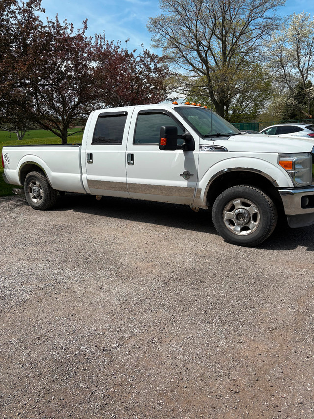 2012 Ford F 250 Diesel 4x4 extended crew cab in Cars & Trucks in Mississauga / Peel Region - Image 2