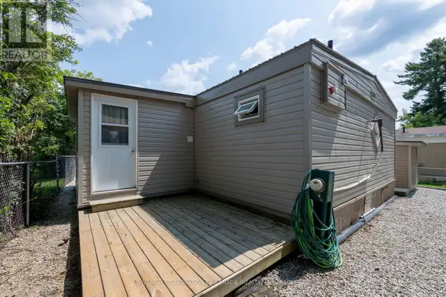 18 PINEVIEW STREET Malahide (Lyons), Ontario in Condos for Sale in Woodstock - Image 12