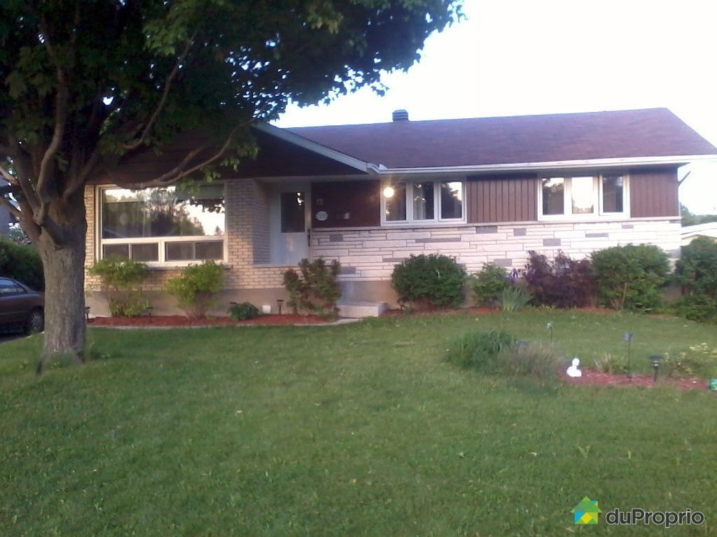 $550,000 - Bungalow for sale in Chambly — photo 1