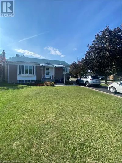 352 EAST 37TH Street Hamilton, Ontario