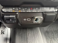 One Owner, Pro Pkg, Upgraded 5.3L, X31 Off-Road Pkg, Convenience Pkg, Running Boards, Alum Wheels, B... (image 8)
