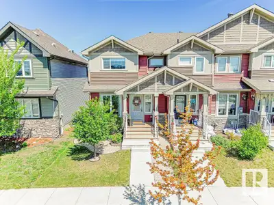 Discover this charming 2-storey attached townhouse in the desirable community of Walker—no condo fee...