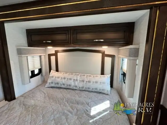 2024 Newmar Bay Star Sport 2912 Gas Full Wall Slide Out+1 more in RVs & Motorhomes in Moncton - Image 43