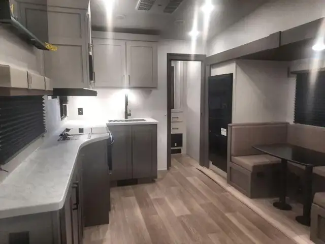 2026 EAST TO WEST Tandara 275BH in Travel Trailers & Campers in St. Albert - Image 23