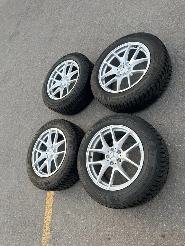 235/60/18 mercedes GLC300 GLC43 EQC EQE Winters 5x112 in Tires & Rims in Mississauga / Peel Region - Image 6