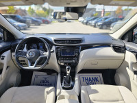 The 2023 Nissan Qashqai SV in AWD offers both style and functionality with its versatile capabilitie... (image 7)