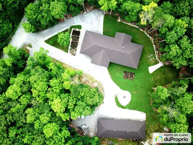$1,180,000 - Bungalow for sale in Val-Des-Monts63235949696003122