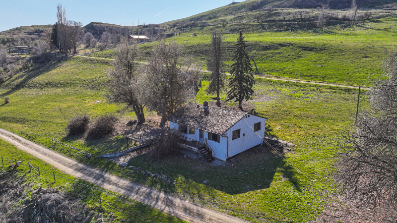 7248 Bremmer Road - Sprawling 25.28-acre agricultural gem in Land for Sale in Vernon