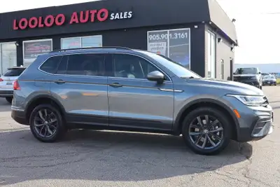 NO ACCIDENT Elevate Your Drive with the 2022 VW Tiguan Comfortline 4Motion AWD. Discover the Perfect...