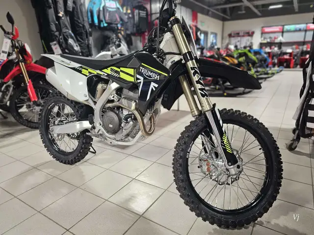 2026 Triumph TF250-X MOTOCROSS in Dirt Bikes & Motocross in Grande Prairie - Image 3