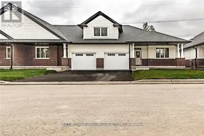 Quick Possession Home - The Clearing at The Ridge, One floor freehold condo , full appliances packag...