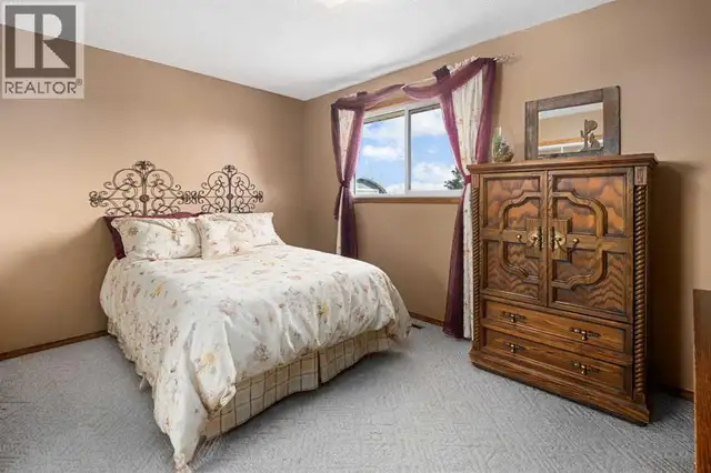 274048 Rge Rd 261 Rural Rocky View County, Alberta in Houses for Sale in Calgary - Image 23