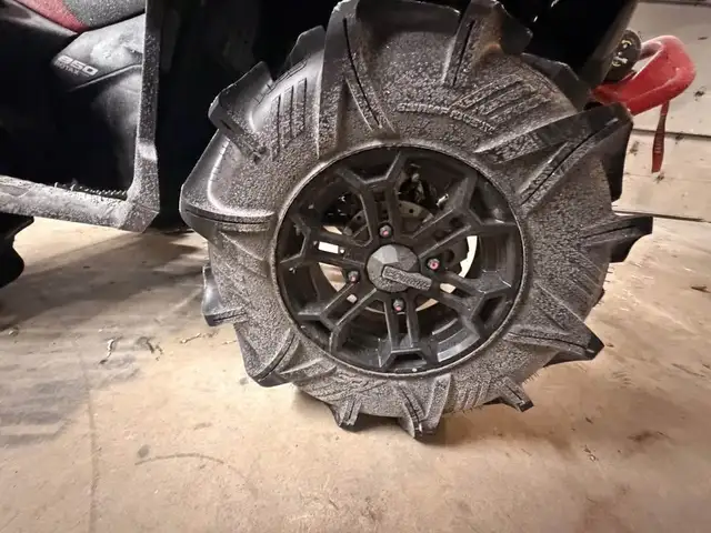 2025 CAN-AM OUTLANDER 850 XMR-BLACK! in ATVs in Sudbury - Image 6