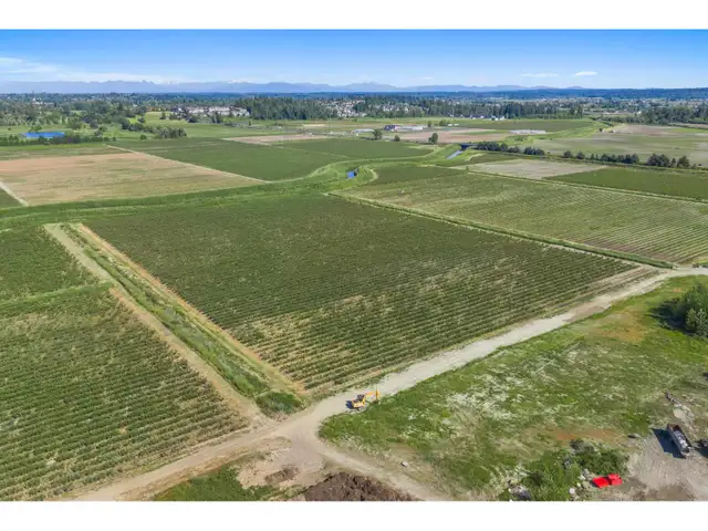 15683 64 AVENUE Surrey, British Columbia in Land for Sale in Delta/Surrey/Langley - Image 12