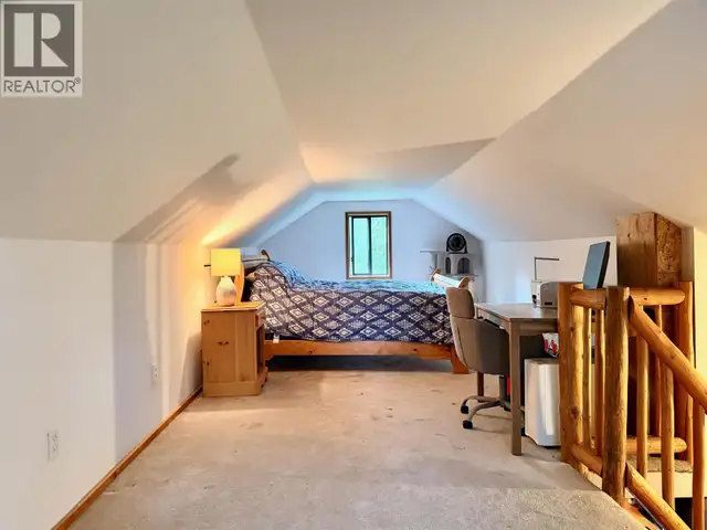 7566 BRIDGE LAKE BUSINESS ROUTE 100 Mile House, British Columbia in Houses for Sale in 100 Mile House - Image 20