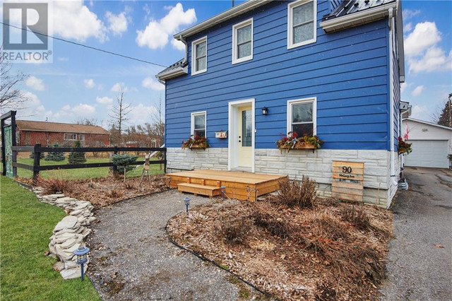 90 MCGARRY AVENUE Renfrew, Ontario in Houses for Sale in Renfrew - Image 2