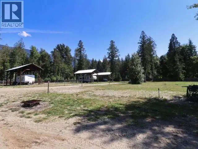 1701 Ireland Road Unit# 9 Seymour Arm, British Columbia in Land for Sale in Kamloops - Image 31