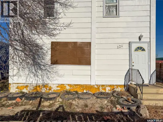 121 1st AVENUE W Shaunavon, Saskatchewan in Houses for Sale in Swift Current - Image 6