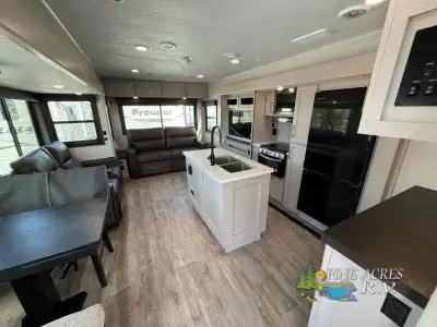 Heartland Sundance Ultra-Lite travel trailer 29RLBS highlights: Hutch Rear Living Fireplace Entertai...
