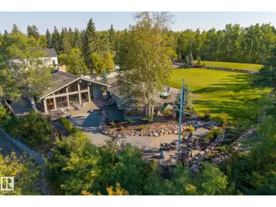 Welcome to one of Pigeon Lake’s most coveted addresses. This rare Silver Beach estate offers over ha...