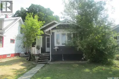 Great Starter or Investment Home! Super handy location right across from a newer school. practical f...
