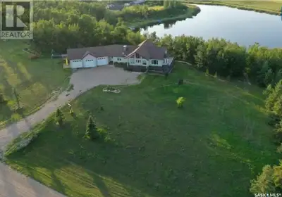 Centrally located in the ’lake country’, just over an hour drive from each of the cities of Saskatoo...