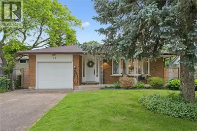 Welcome home to 18 Jasper Court, a beautifully updated backsplit tucked away on a quiet court in the...