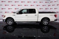 [""] . Engine: 8 Safety Equipment ABS And Driveline Traction Control Side Impact Beams Dual Stage Dr... (image 1)