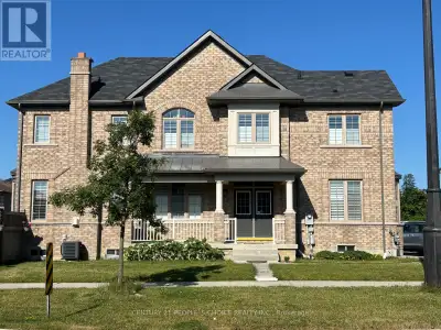 105 ALGOMA DRIVE N Vaughan (Kleinburg), Ontario