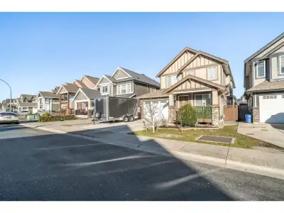 Step into space, style, and serious value at 32921 Trenholm Ave. This fully renovated 6 bed, 4 bath...
