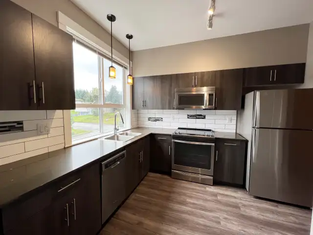 2-Bedroom 2-Bathroom l 504-110 Baxter Avenue l Townhouse in Long Term Rentals in Kitimat - Image 2