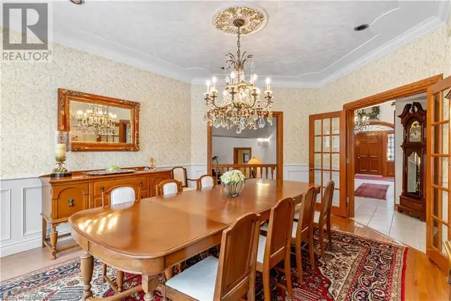 32 MAPLE HILL Drive Kitchener, Ontario in Houses for Sale in Kitchener / Waterloo - Image 18