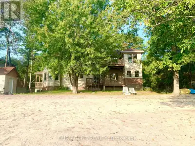 Welcome to 164 Baillie Avenue, a spacious, custom-built waterfront home in the heart of Constance Ba...