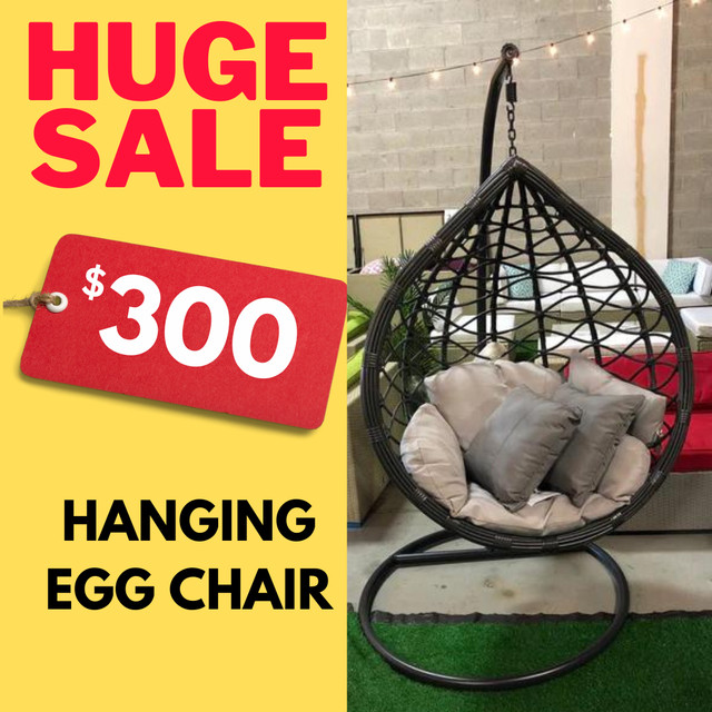 Single Seating Outdoor / Indoor Hanging Egg Patio Chair in Patio & Garden Furniture in Hamilton - Image 2