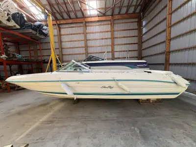 This Sea Ray is ready for its new home! This unit, is used but in great condition for more time on t...