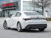 APPLE CAR PLAY, ANDROID AUTO, NO ACCIDENTS, ONE OWNER, AWD, 10 Speakers, 4-Wheel Disc Brakes, ABS br... (image 5)