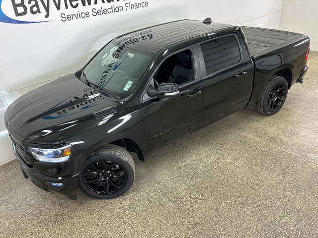 2022 RAM 1500 Sport SPORT CREW 4WD HEMI/NAV/LEATHER TRIM/22"... in Cars & Trucks in Belleville - Image 2