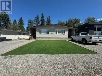 This property offers a fantastic investment opportunity or the potential for owner occupancy with in...