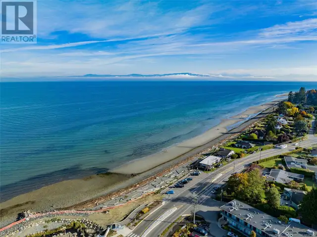 441 Memorial Ave Qualicum Beach, British Columbia in Houses for Sale in Parksville / Qualicum Beach - Image 12