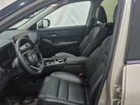 Check out this certified 2024 Nissan Rogue SL AWD | Leather | Pano Roof | Navi | Heated Steering + S... (image 2)
