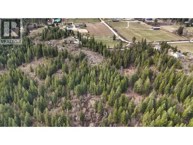 1600 Street SW Salmon Arm, British Columbia in Land for Sale in Kamloops - Image 13