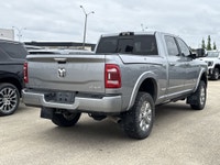 AMVIC Licensed Dealer * Adaptive Cruise * Heated Front & Second Row Seats * Front Vented Seats * Lim... (image 8)