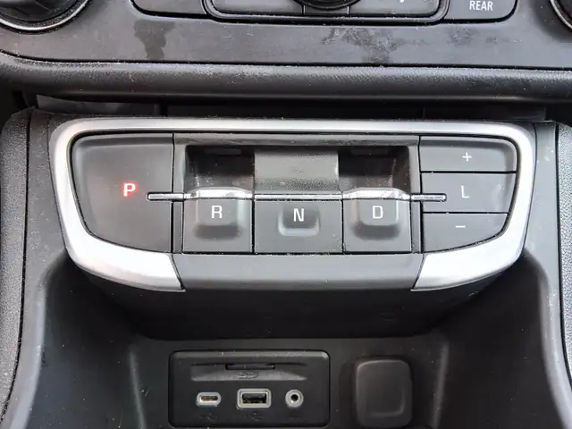 2024 GMC Terrain AWD SLE6050330628856320015