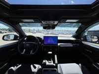 *i-FORCE 2.4L TURBO ENGINE, 4WD, TRD OFF-ROAD SUSPENSION, MULTI-TERRAIN SELECT, CRAWL CONTROL, LOCKI... (image 7)