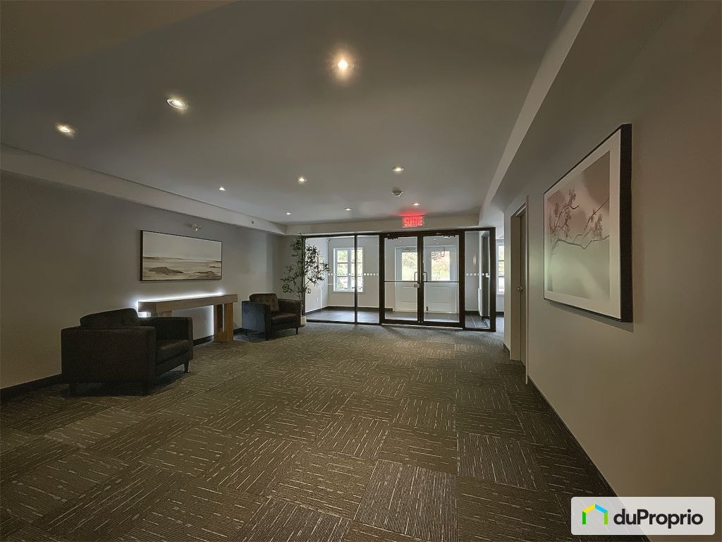 $329,000 - Condominium for sale in Boischatel — photo 2