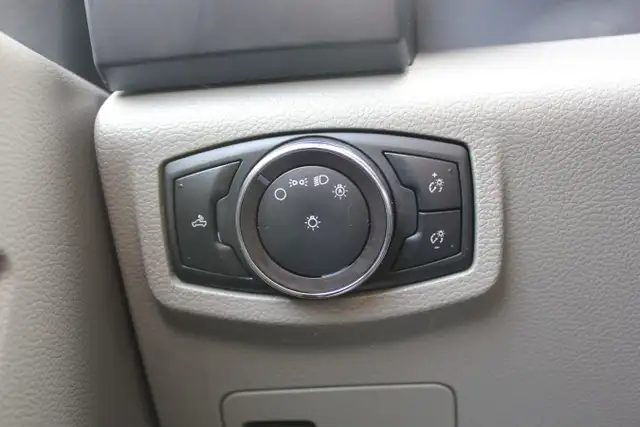 2019 Ford F-150 XL 4WD SuperCab 6.5' Box for sale in Cars & Trucks in Comox / Courtenay / Cumberland - Image 20