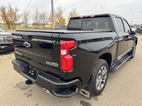 . Engine: Gas V8 5.3L/325 (image 5)