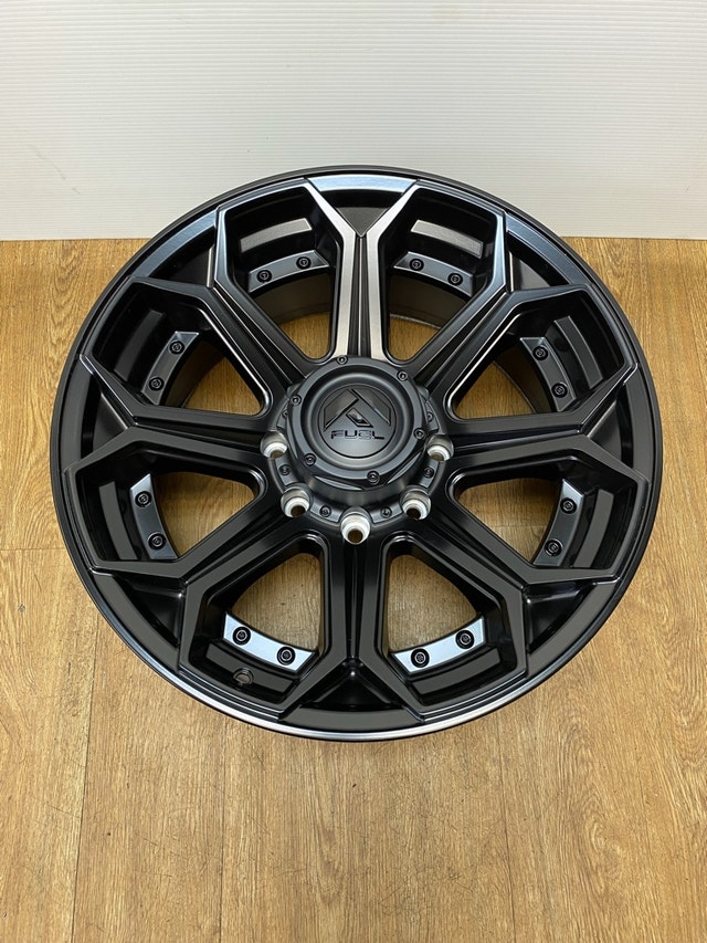 20x9 Fuel rims Ford F250 F350 Super Duty 8x170 Tires & Rims